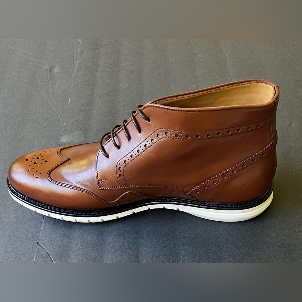 Charles Tyrwhitt TAN LACE-UP URBAN TRAIL LEATHER BOOTS/TAN/Size 11 /Portugal